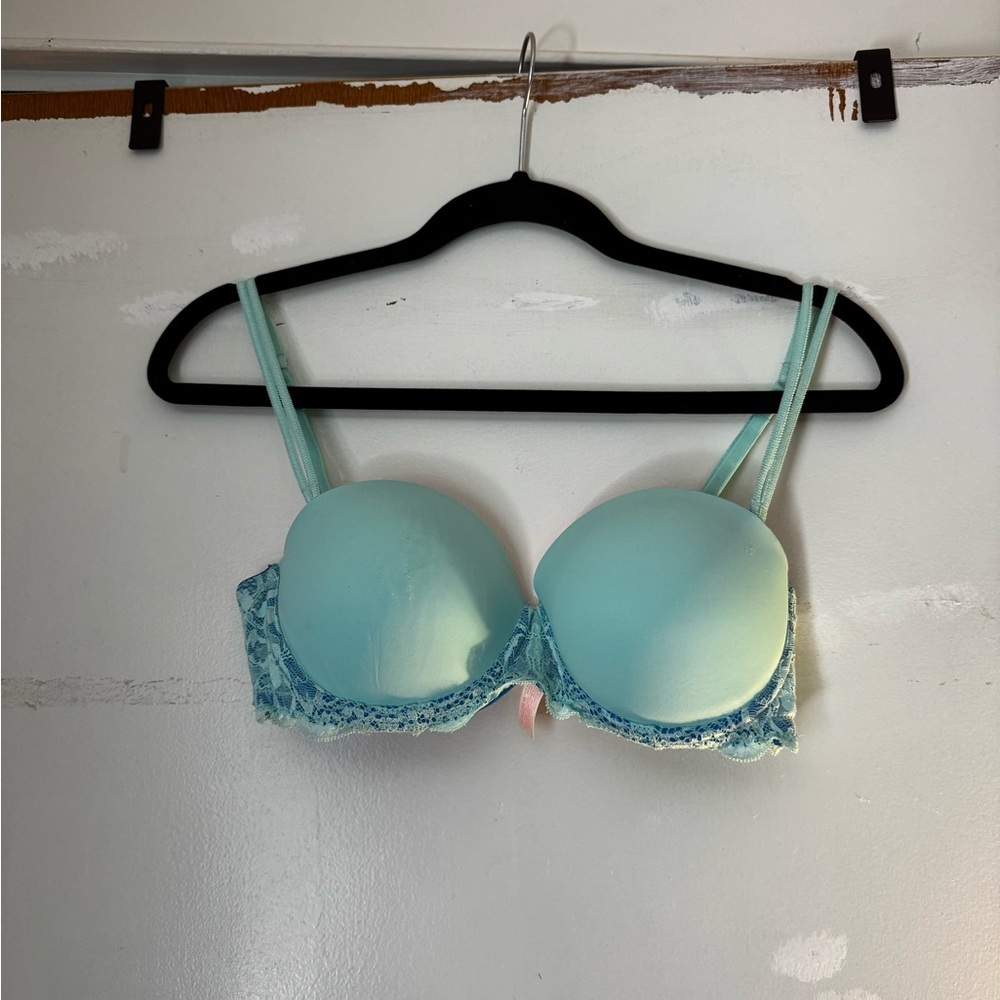 Victoria’s Secret PINK light blue lacy strapless push up bra